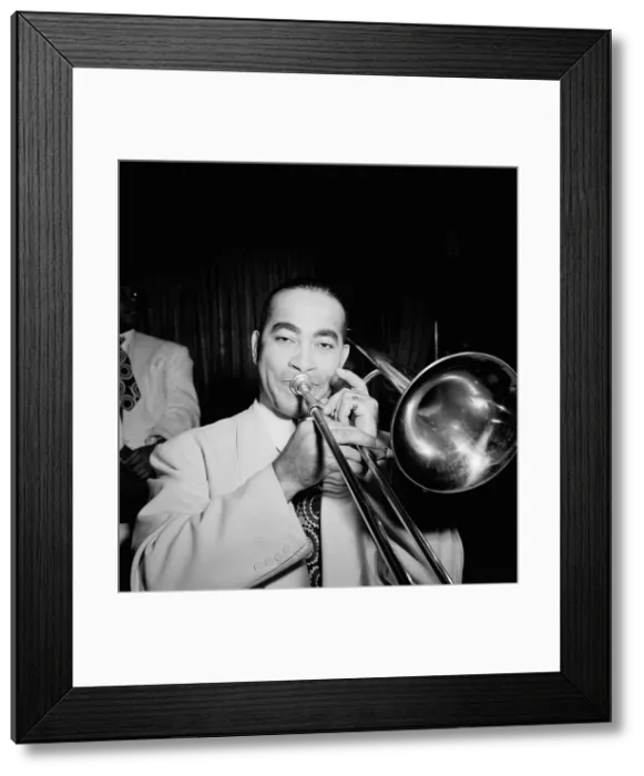 Framed Print : Portrait of Lawrence Brown, Aquarium, New York, N.Y. ca. Nov. 1946. Creator: William Paul Gottlieb Framed Print : Portrait of Lawrence Brown, Aquarium, New York, N.Y. ca. Nov. 1946. Creator: William Paul Gottlieb
