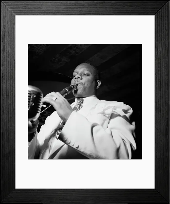 Framed Print : Portrait of Harry Carney, Aquarium, New York, N.Y. ca. Nov. 1946. Creator: William Paul Gottlieb Framed Print : Portrait of Harry Carney, Aquarium, New York, N.Y. ca. Nov. 1946. Creator: William Paul Gottlieb
