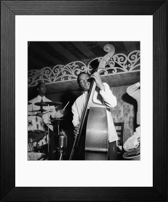 Framed Print : Portrait of Junior Raglin and Sonny Greer, Aquarium, New York, N.Y. ca. Nov. 1946. Creator: William Paul Gottlieb Framed Print : Portrait of Junior Raglin and Sonny Greer, Aquarium, New York, N.Y. ca. Nov. 1946. Creator: William Paul Gottlieb