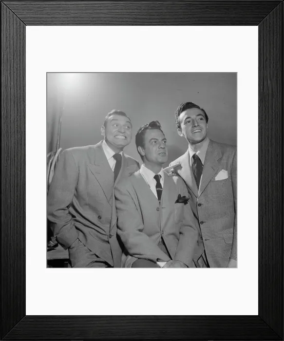 Framed Print : Portrait of Frankie Laine and Vic Damone, New York, N.Y. 1946. Creator: William Paul Gottlieb Framed Print : Portrait of Frankie Laine and Vic Damone, New York, N.Y. 1946. Creator: William Paul Gottlieb