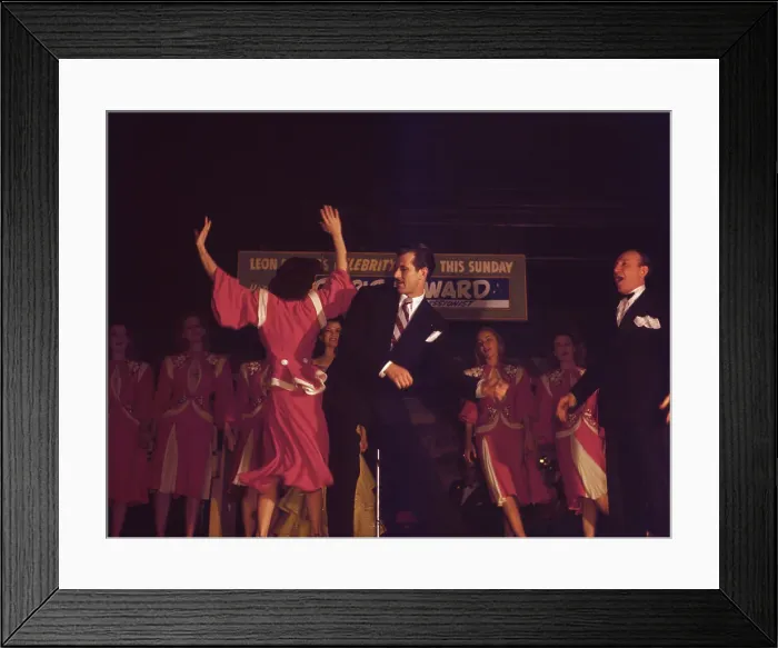 Framed Print : Portrait of Eddie Davis, Leon and Eddie's, New York, N.Y. ca. July 1948. Creator: William Paul Gottlieb Framed Print : Portrait of Eddie Davis, Leon and Eddie's, New York, N.Y. ca. July 1948. Creator: William Paul Gottlieb