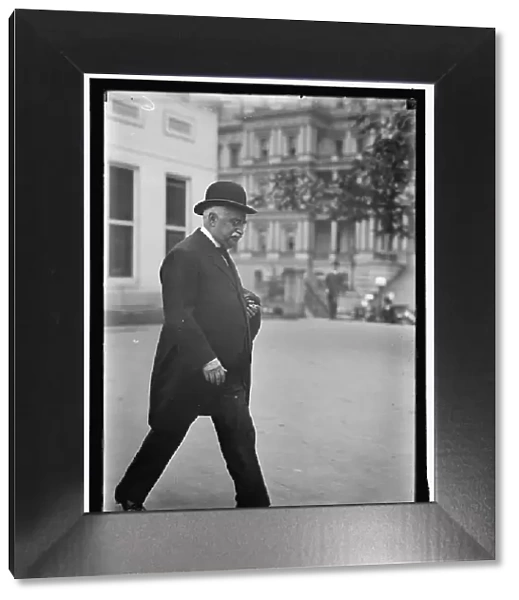 Man At White House, Washington, D.C. between 1911 and 1920. Creator: Harris & Ewing. Man At White House, Washington, D.C. between 1911 and 1920. Creator: Harris & Ewing