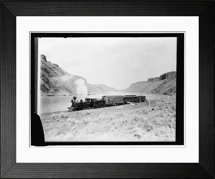 Framed Print : Train, between 1913 and 1917. Creator: Harris & Ewing. Train, between 1913 and 1917. Creator: Harris & Ewing Framed Print : Train, between 1913 and 1917. Creator: Harris & Ewing. Train, between 1913 and 1917. Creator: Harris & Ewing