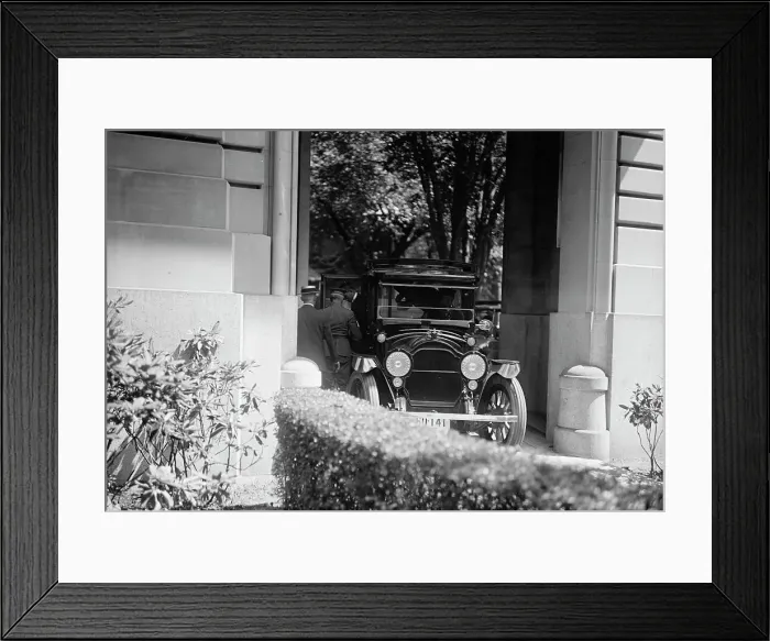 Framed Print : Japanese Mission To U.S. - Arrival at Residence, 1917. Creator: Harris & Ewing. Japanese Mission To U.S. - Arrival at Residence, 1917. Creator: Harris & Ewing Framed Print : Japanese Mission To U.S. - Arrival at Residence, 1917. Creator: Harris & Ewing. Japanese Mission To U.S. - Arrival at Residence, 1917. Creator: Harris & Ewing
