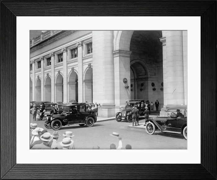 Framed Print : Japanese Mission To U.S. - Leaving Union Station, 1917. Creator: Harris & Ewing. Japanese Mission To U.S. - Leaving Union Station, 1917. Creator: Harris & Ewing Framed Print : Japanese Mission To U.S. - Leaving Union Station, 1917. Creator: Harris & Ewing. Japanese Mission To U.S. - Leaving Union Station, 1917. Creator: Harris & Ewing