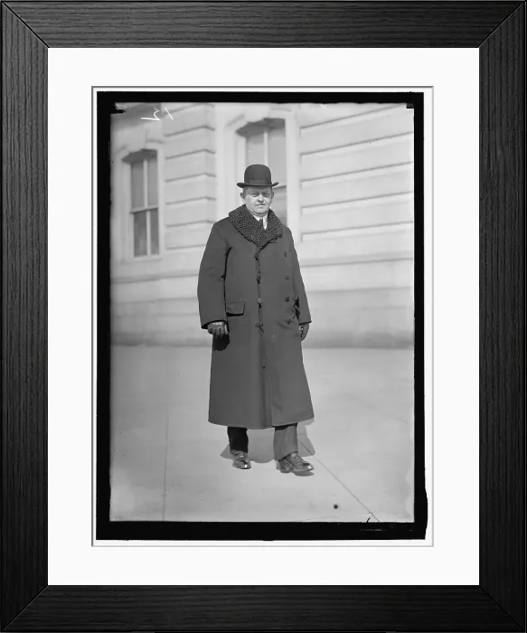 Framed Print : Oscar Underwood, between 1913 and 1917. Creator: Harris & Ewing. Oscar Underwood, between 1913 and 1917. Creator: Harris & Ewing Framed Print : Oscar Underwood, between 1913 and 1917. Creator: Harris & Ewing. Oscar Underwood, between 1913 and 1917. Creator: Harris & Ewing