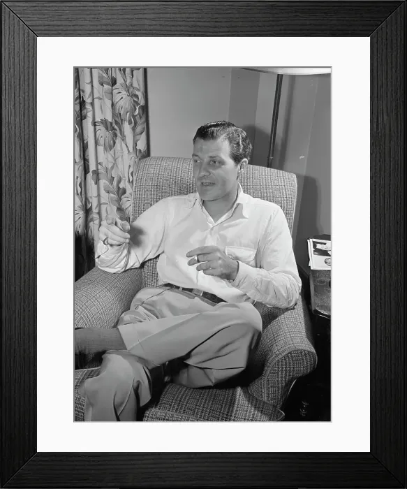 Framed Print : Portrait of Charlie Barnet, New York, N.Y. ca. Aug. 1946. Creator: William Paul Gottlieb Framed Print : Portrait of Charlie Barnet, New York, N.Y. ca. Aug. 1946. Creator: William Paul Gottlieb