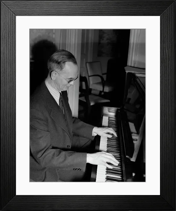 Framed Print : Portrait of Roy J. Carew in his home, 818 Quintana Place NW, Washington, D.C. ca. Feb. 1942. Creator: William Paul Gottlieb Framed Print : Portrait of Roy J. Carew in his home, 818 Quintana Place NW, Washington, D.C. ca. Feb. 1942. Creator: William Paul Gottlieb