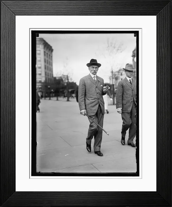 Framed Print : General Witherspoon, between 1913 and 1917. Creator: Harris & Ewing. General Witherspoon, between 1913 and 1917. Creator: Harris & Ewing Framed Print : General Witherspoon, between 1913 and 1917. Creator: Harris & Ewing. General Witherspoon, between 1913 and 1917. Creator: Harris & Ewing