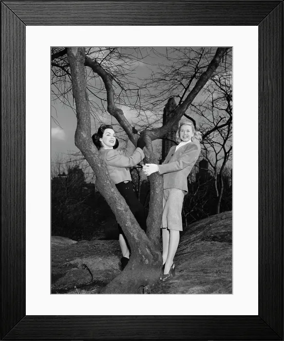 Framed Print : Portrait of Doris Day and Kitty Kallen, Central Park, New York, N.Y. ca. Apr. 1947. Creator: William Paul Gottlieb Framed Print : Portrait of Doris Day and Kitty Kallen, Central Park, New York, N.Y. ca. Apr. 1947. Creator: William Paul Gottlieb