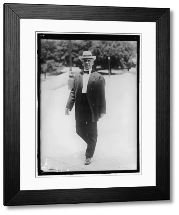 Framed Print : Senator William Alden Smith, between 1914 and 1917. Creator: Harris & Ewing. Senator William Alden Smith, between 1914 and 1917. Creator: Harris & Ewing Framed Print : Senator William Alden Smith, between 1914 and 1917. Creator: Harris & Ewing. Senator William Alden Smith, between 1914 and 1917. Creator: Harris & Ewing
