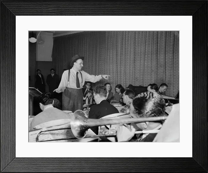 Framed Print : Portrait of Brick Fleagle, Sandy Williams, and Mrs. Brick Fleagle, Nola's, N.Y. ca. Feb. 1947. Creator: William Paul Gottlieb Framed Print : Portrait of Brick Fleagle, Sandy Williams, and Mrs. Brick Fleagle, Nola's, N.Y. ca. Feb. 1947. Creator: William Paul Gottlieb