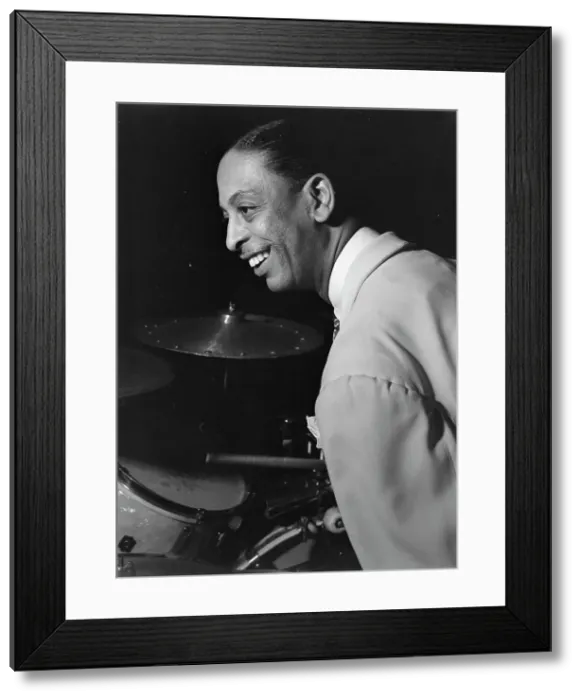 Framed Print : Portrait of Sonny Greer, Aquarium(?), New York, N.Y. ca. Nov. 1946. Creator: William Paul Gottlieb Framed Print : Portrait of Sonny Greer, Aquarium(?), New York, N.Y. ca. Nov. 1946. Creator: William Paul Gottlieb
