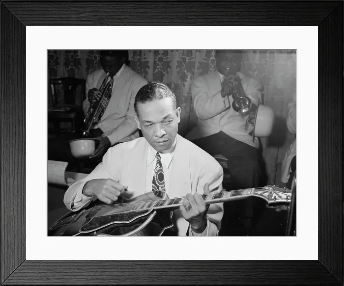 Framed Print : Portrait of Fred Guy, Aquarium, New York, N.Y. ca. Nov. 1946. Creator: William Paul Gottlieb Framed Print : Portrait of Fred Guy, Aquarium, New York, N.Y. ca. Nov. 1946. Creator: William Paul Gottlieb