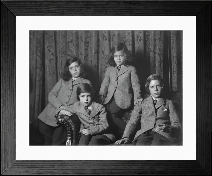 Framed Print : Murray, J.B. Mrs. children of, portrait photograph, 1929 Dec. 15. Creator: Arnold Genthe Framed Print : Murray, J.B. Mrs. children of, portrait photograph, 1929 Dec. 15. Creator: Arnold Genthe