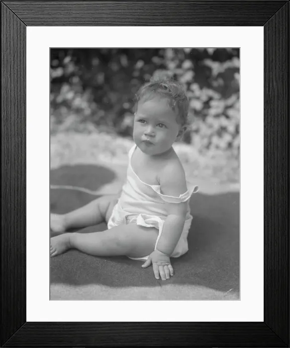Framed Print : Nadelman baby, seated outdoors, 1923 July 12. Creator: Arnold Genthe Framed Print : Nadelman baby, seated outdoors, 1923 July 12. Creator: Arnold Genthe