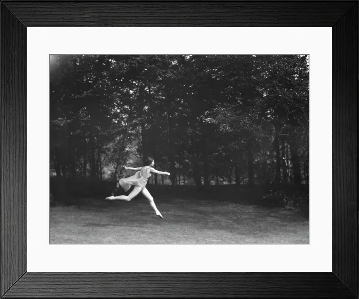 Framed Print : Elizabeth Duncan dancers and children, 1929 Creator: Arnold Genthe Framed Print : Elizabeth Duncan dancers and children, 1929 Creator: Arnold Genthe