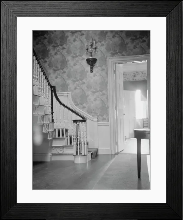 Framed Print : General Knox estate, 1931 July 25. Creator: Arnold Genthe