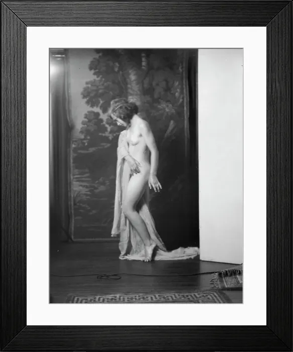 Framed Print : Seltzer, Alice, 1923 June 22. Creator: Arnold Genthe Framed Print : Seltzer, Alice, 1923 June 22. Creator: Arnold Genthe