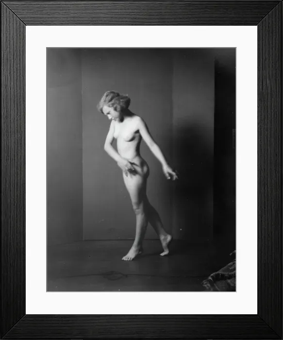 Framed Print : Seltzer, Alice, 1923 June 22. Creator: Arnold Genthe Framed Print : Seltzer, Alice, 1923 June 22. Creator: Arnold Genthe