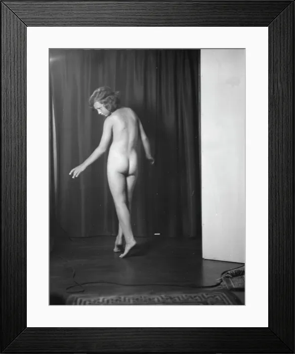 Framed Print : Seltzer, Alice, 1923 June 22. Creator: Arnold Genthe Framed Print : Seltzer, Alice, 1923 June 22. Creator: Arnold Genthe