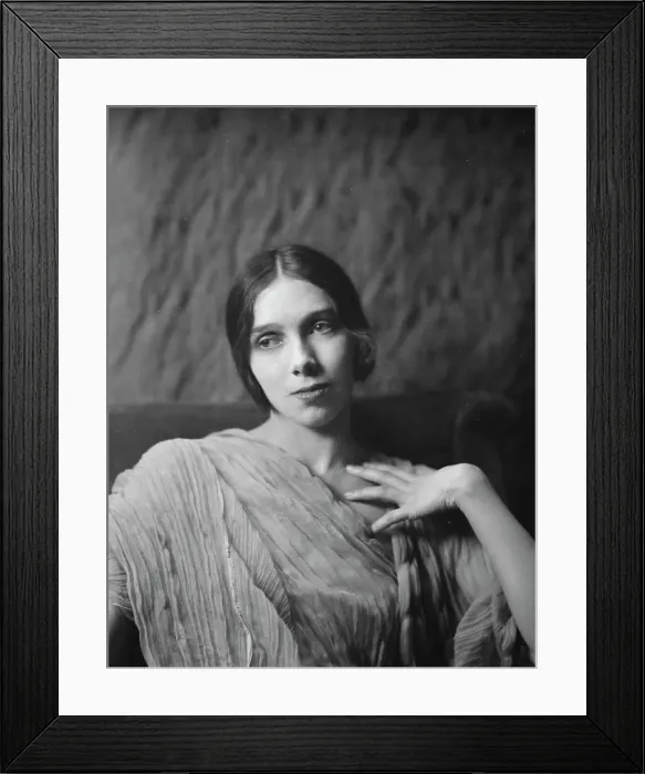 Framed Print : Severn, Margaret, Miss, portrait photograph, 1923 Creator: Arnold Genthe Framed Print : Severn, Margaret, Miss, portrait photograph, 1923 Creator: Arnold Genthe