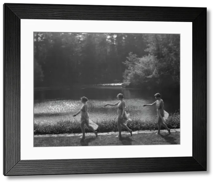 Framed Print : Elizabeth Duncan dancers and children, between 1916 and 1941. Creator: Arnold Genthe Framed Print : Elizabeth Duncan dancers and children, between 1916 and 1941. Creator: Arnold Genthe