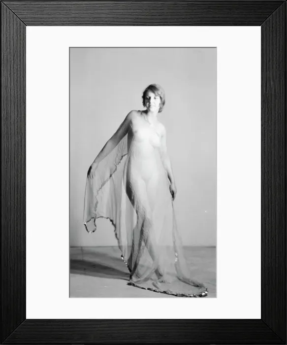 Framed Print : Braggiotti, Francesca, Miss, 1927 Creator: Arnold Genthe Framed Print : Braggiotti, Francesca, Miss, 1927 Creator: Arnold Genthe
