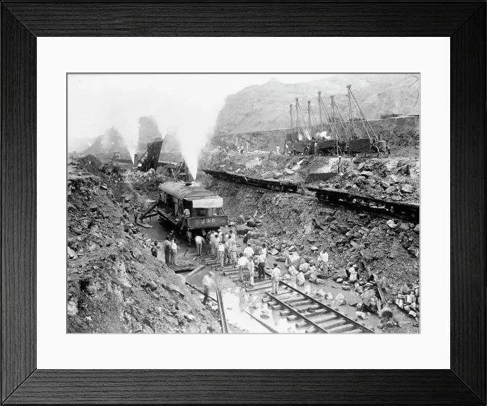 Framed Print : Panama Canal, 1913. Creator: Harris & Ewing. Panama Canal, 1913. Creator: Harris & Ewing Framed Print : Panama Canal, 1913. Creator: Harris & Ewing. Panama Canal, 1913. Creator: Harris & Ewing