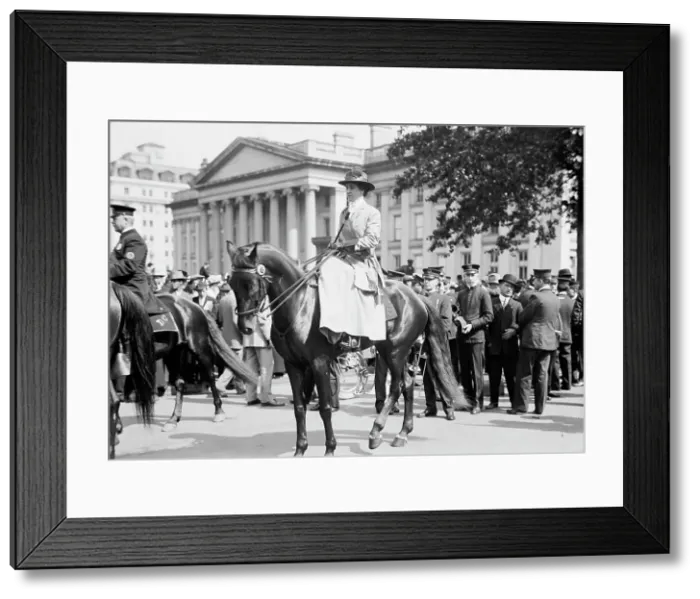 Framed Print : Rublee, Mrs. Juliet, Woman Suffrage, 1914. Creator: Harris & Ewing. Rublee, Mrs. Juliet, Woman Suffrage, 1914. Creator: Harris & Ewing Framed Print : Rublee, Mrs. Juliet, Woman Suffrage, 1914. Creator: Harris & Ewing. Rublee, Mrs. Juliet, Woman Suffrage, 1914. Creator: Harris & Ewing