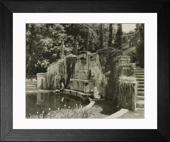 Framed Print : Il Paradiso, Mrs. Dudley Peter Allen house, 1188 Hillcrest Avenue, Pasadena, California, 1917. Creator: Frances Benjamin Johnston. Il Paradiso, Mrs. Dudley Peter Allen house, 1188 Hillcrest Avenue, Pasadena, California, 1917 Framed Print : Il Paradiso, Mrs. Dudley Peter Allen house, 1188 Hillcrest Avenue, Pasadena, California, 1917. Creator: Frances Benjamin Johnston. Il Paradiso, Mrs. Dudley Peter Allen house, 1188 Hillcrest Avenue, Pasadena, California, 1917
