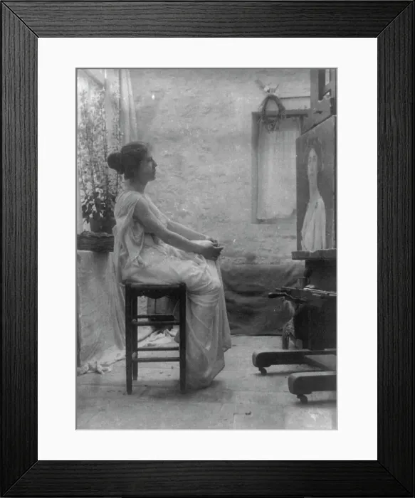 Framed Print : The critic, n.d.. Creator: Frances Benjamin Johnston Framed Print : The critic, n.d.. Creator: Frances Benjamin Johnston