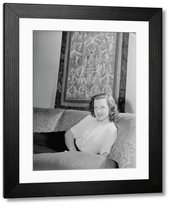 Framed Print : Portrait of Jo Stafford, New York, N.Y.(?), ca. July 1946. Creator: William Paul Gottlieb Framed Print : Portrait of Jo Stafford, New York, N.Y.(?), ca. July 1946. Creator: William Paul Gottlieb