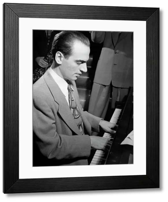 Framed Print : Portrait of Lennie Tristano, New York, N.Y. ca. Aug. 1947. Creator: William Paul Gottlieb Framed Print : Portrait of Lennie Tristano, New York, N.Y. ca. Aug. 1947. Creator: William Paul Gottlieb