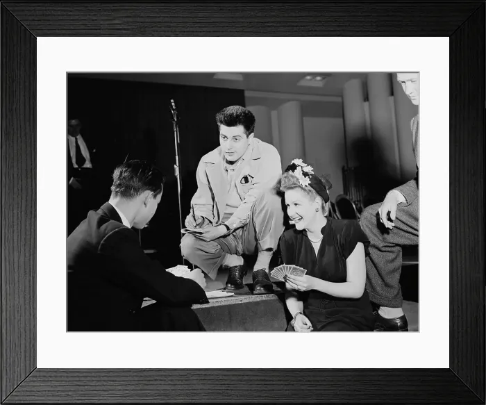 Framed Print : Portrait of Margaret Whiting and Johnny Desmond, New York, N.Y. 1946. Creator: William Paul Gottlieb Framed Print : Portrait of Margaret Whiting and Johnny Desmond, New York, N.Y. 1946. Creator: William Paul Gottlieb