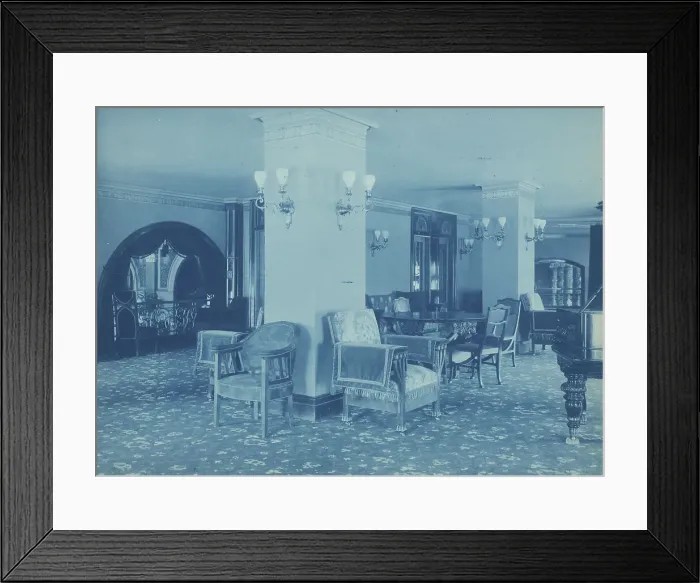 Framed Print : Willard Hotel lounge, between1901 and 1910. Creator: Frances Benjamin Johnston Framed Print : Willard Hotel lounge, between1901 and 1910. Creator: Frances Benjamin Johnston