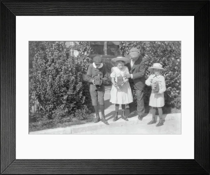 Framed Print : 3 children sighting box cameras, c1905. Creator: Frances Benjamin Johnston Framed Print : 3 children sighting box cameras, c1905. Creator: Frances Benjamin Johnston