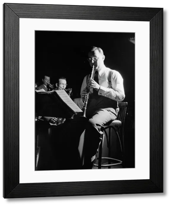 Framed Print : Portrait of Benny Goodman, 400 Restaurant, New York, N.Y. ca. July 1946. Creator: William Paul Gottlieb Framed Print : Portrait of Benny Goodman, 400 Restaurant, New York, N.Y. ca. July 1946. Creator: William Paul Gottlieb