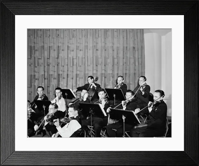 Framed Print : Glenn Miller Orchestra(?), New York, N.Y.(?), 1938. Creator: William Paul Gottlieb Framed Print : Glenn Miller Orchestra(?), New York, N.Y.(?), 1938. Creator: William Paul Gottlieb