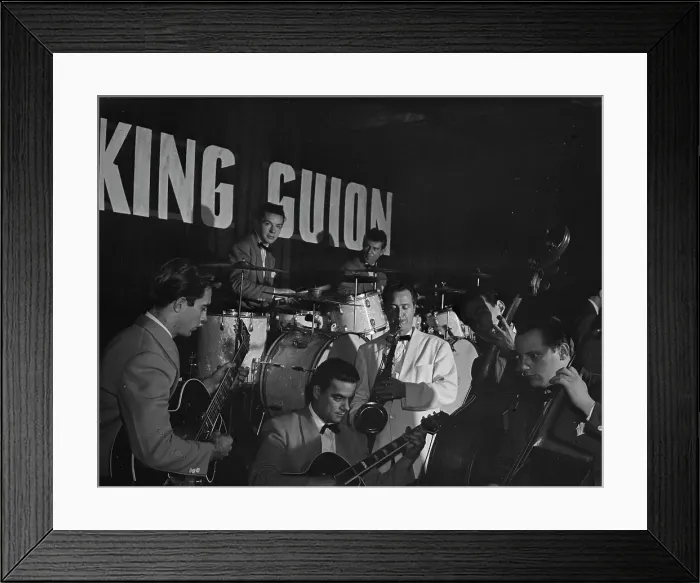 Framed Print : Portrait of King Guion, 1938. Creator: William Paul Gottlieb Framed Print : Portrait of King Guion, 1938. Creator: William Paul Gottlieb