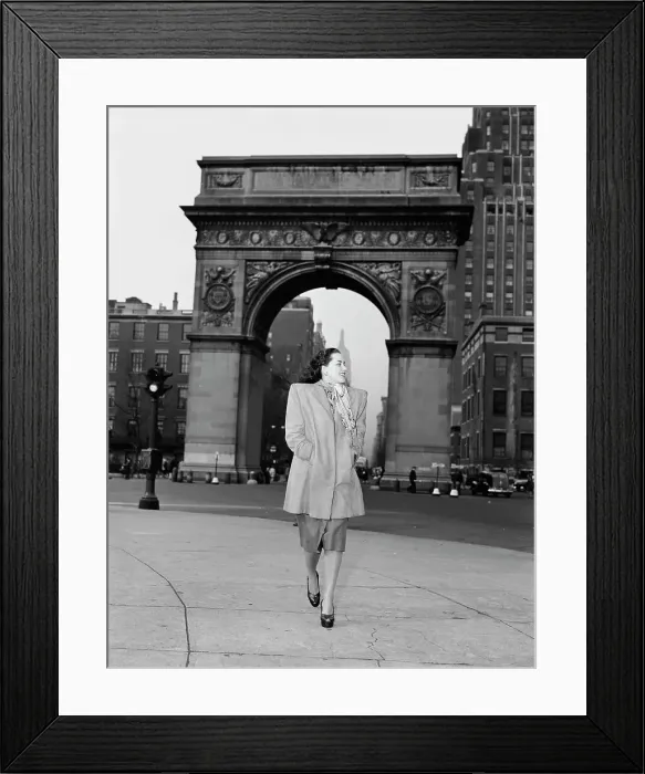 Framed Print : Portrait of Ann Hathaway, Washington Square, New York, N.Y. ca. May 1947. Creator: William Paul Gottlieb Framed Print : Portrait of Ann Hathaway, Washington Square, New York, N.Y. ca. May 1947. Creator: William Paul Gottlieb