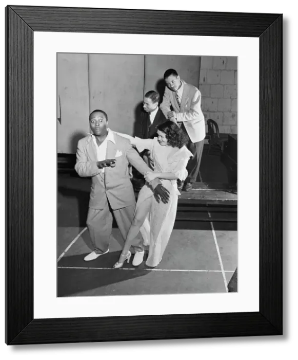 Framed Print : Portrait of Louis Jordan, Paramount Theater(?), New York, N.Y. ca. July 1946. Creator: William Paul Gottlieb Framed Print : Portrait of Louis Jordan, Paramount Theater(?), New York, N.Y. ca. July 1946. Creator: William Paul Gottlieb
