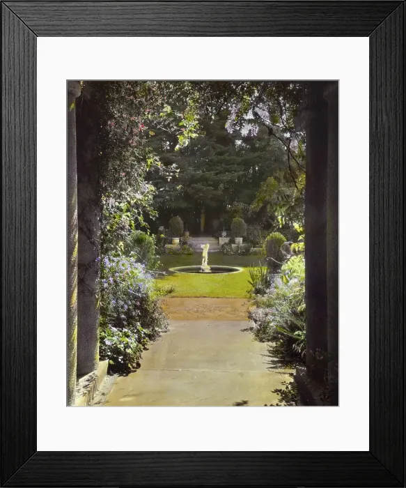 Framed Print : Myron Hunt house, 200 North Grand Avenue, Pasadena, California, 1917. Creator: Frances Benjamin Johnston Framed Print : Myron Hunt house, 200 North Grand Avenue, Pasadena, California, 1917. Creator: Frances Benjamin Johnston