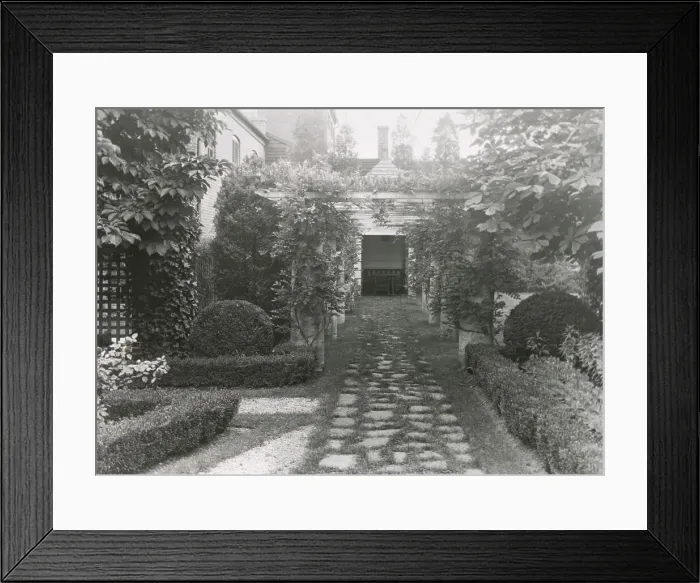 Framed Print : William Albert Smoot, Jr. house, 220 North Washington Street, Alexandria, Virginia, 1920. Creator: Frances Benjamin Johnston Framed Print : William Albert Smoot, Jr. house, 220 North Washington Street, Alexandria, Virginia, 1920. Creator: Frances Benjamin Johnston