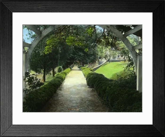 Framed Print : Belmont, Gari Melchers house, 224 Washington Street, Fredericksburg, Virginia, 1927. Creator: Frances Benjamin Johnston. Belmont, Gari Melchers house, 224 Washington Street, Fredericksburg, Virginia, 1927 Framed Print : Belmont, Gari Melchers house, 224 Washington Street, Fredericksburg, Virginia, 1927. Creator: Frances Benjamin Johnston. Belmont, Gari Melchers house, 224 Washington Street, Fredericksburg, Virginia, 1927