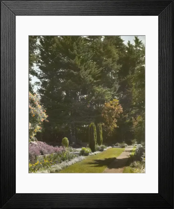 Framed Print : Myron Hunt house, 200 North Grand Avenue, Pasadena, California, 1917. Creator: Frances Benjamin Johnston Framed Print : Myron Hunt house, 200 North Grand Avenue, Pasadena, California, 1917. Creator: Frances Benjamin Johnston