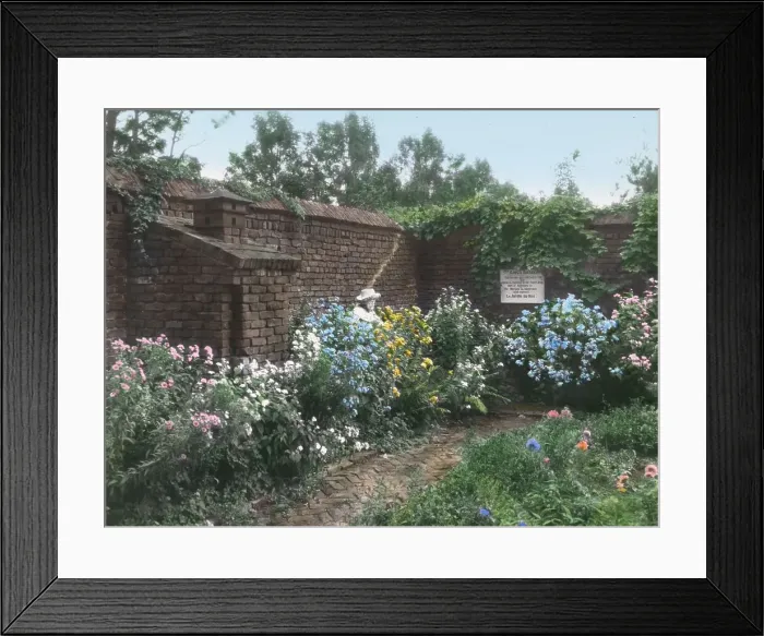 Framed Print : The Pavilion, Stephen Hyatt Pelham Pell house, Fort Ticonderoga, New York, 1927. Creator: Frances Benjamin Johnston. The Pavilion, Stephen Hyatt Pelham Pell house, Fort Ticonderoga, New York, 1927. Creator: Frances Benjamin Johnston Framed Print : The Pavilion, Stephen Hyatt Pelham Pell house, Fort Ticonderoga, New York, 1927. Creator: Frances Benjamin Johnston. The Pavilion, Stephen Hyatt Pelham Pell house, Fort Ticonderoga, New York, 1927. Creator: Frances Benjamin Johnston