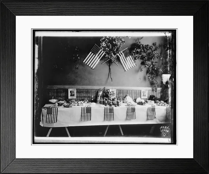 Framed Print : Food Garden Commission, between 1910 and 1920. Creator: Harris & Ewing. Food Garden Commission, between 1910 and 1920. Creator: Harris & Ewing Framed Print : Food Garden Commission, between 1910 and 1920. Creator: Harris & Ewing. Food Garden Commission, between 1910 and 1920. Creator: Harris & Ewing