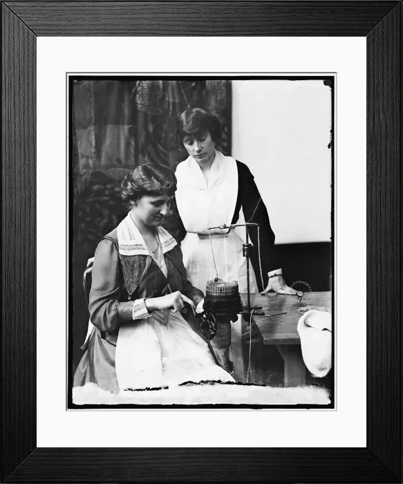 Framed Print : Mrs. Evans Seawell & Mrs. Henry Rogers, between 1910 and 1920. Creator: Harris & Ewing. Mrs. Evans Seawell & Mrs. Henry Rogers, between 1910 and 1920. Creator: Harris & Ewing Framed Print : Mrs. Evans Seawell & Mrs. Henry Rogers, between 1910 and 1920. Creator: Harris & Ewing. Mrs. Evans Seawell & Mrs. Henry Rogers, between 1910 and 1920. Creator: Harris & Ewing