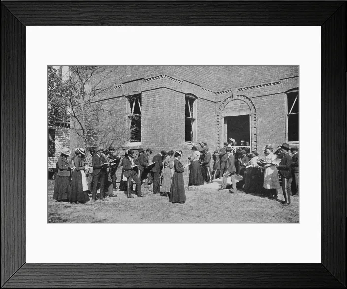 Framed Print : Class in outdoor arithmetic, 1904. Creator: Frances Benjamin Johnston Framed Print : Class in outdoor arithmetic, 1904. Creator: Frances Benjamin Johnston
